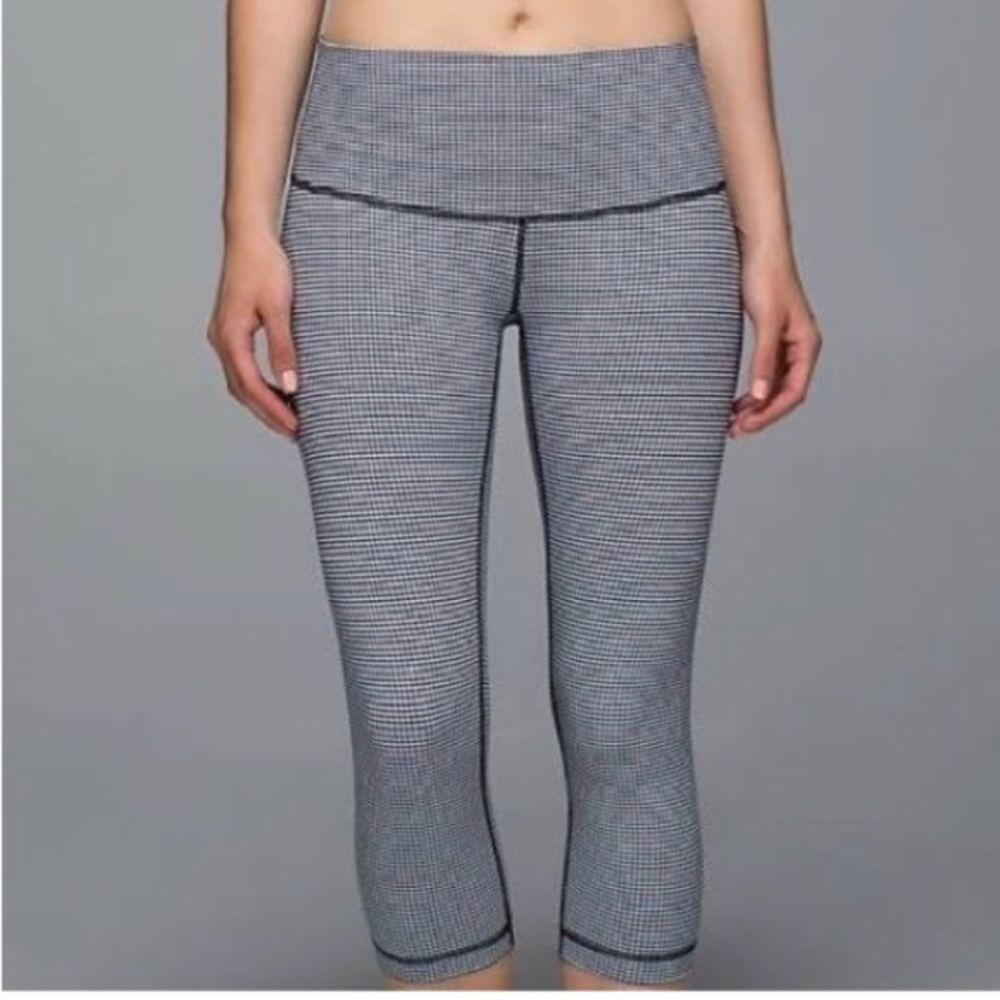 Lululemon crop gingham print leggings